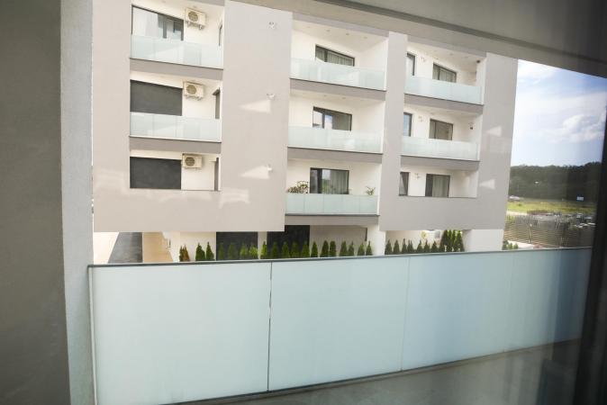 Inchiriere ap 2 camere zona Jandarmeriei - Lux