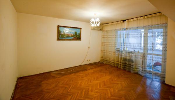 Ion Mihalache, Piata 1 Mai, Turda - apartament 4 camere