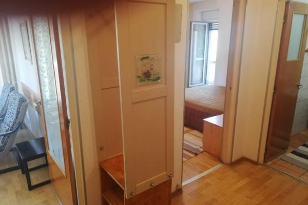 Piata Unirii Fantani Apartament Decomandat 2 camere Etaj 2