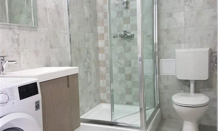 Apartament 2 camere Universitate - prima inchiriere