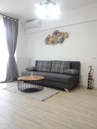 Apartament 2 camere Universitate - prima inchiriere