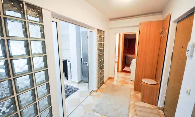 Nerva Traian Octavian Goga Splaiul Unirii Apartament 2 camere 65mp
