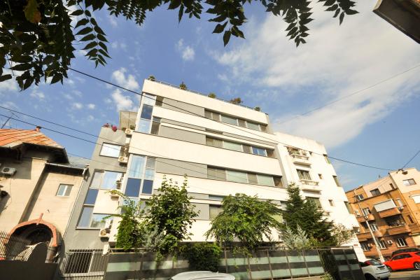 Unirii Coposu Calarasilor Apart 2 camere Bloc nou Terasa 70mp