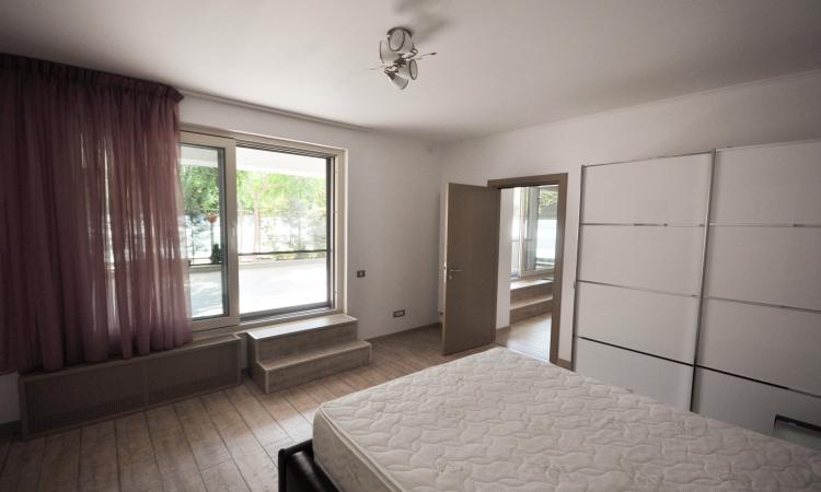Unirii Coposu Calarasilor Apart 2 camere Bloc nou Terasa 70mp