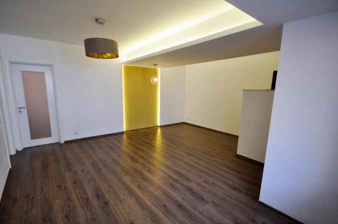 Piata Unirii Natiunile Unite Spatiu birouri 2 camere 66mp Parcare