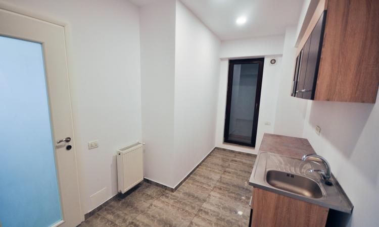 Piata Unirii Natiunile Unite Spatiu birouri 2 camere 66mp Parcare