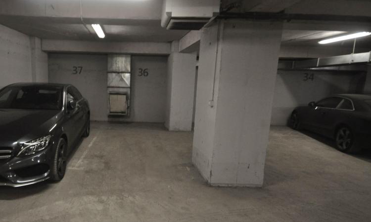 Piata Unirii Natiunile Unite Spatiu birouri 2 camere 66mp Parcare