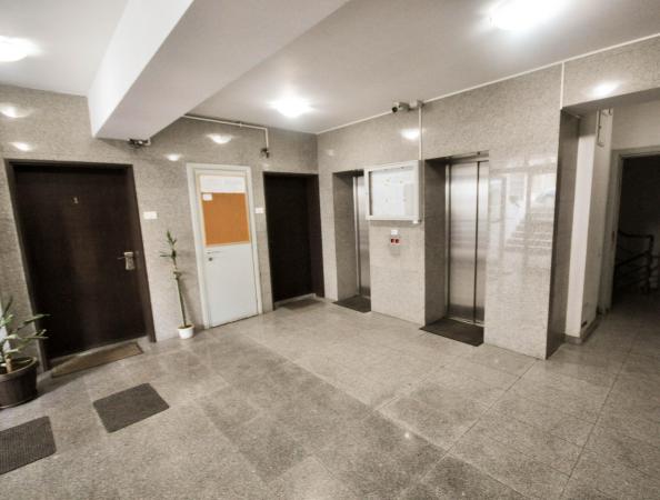 Piata Unirii Natiunile Unite Spatiu birouri 2 camere 66mp Parcare