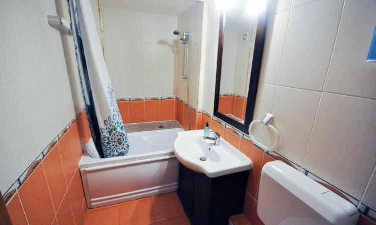 Bulevardul Unirii Rond Alba Iulia Apartament Decomandat 2 camere
