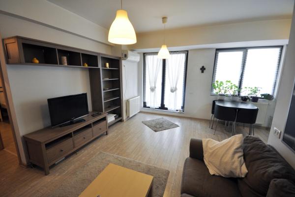 Unirii Natiunile Unite Apartament 2 camere Bloc Nou Parcare Balcon