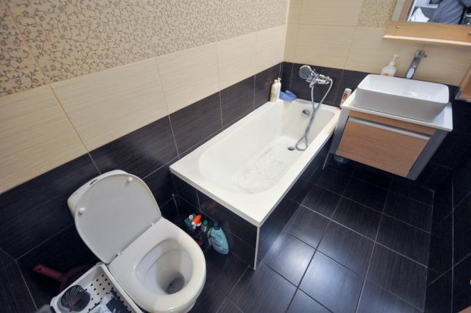 Unirii Natiunile Unite Apartament 2 camere Bloc Nou Parcare Balcon
