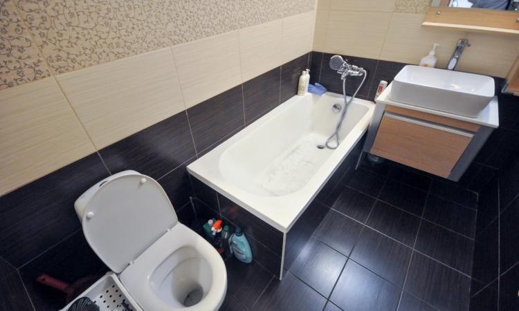 Unirii Natiunile Unite Apartament 2 camere Bloc Nou Parcare Balcon