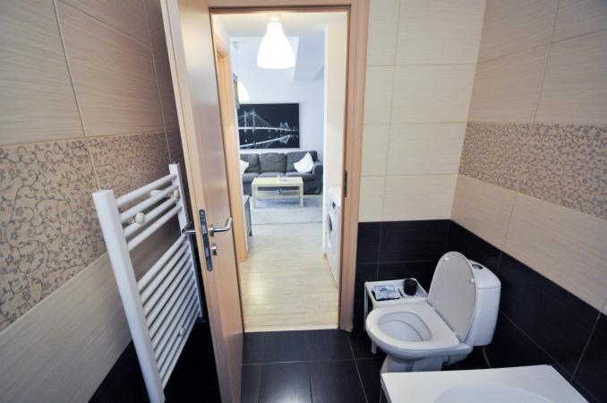 Unirii Natiunile Unite Apartament 2 camere Bloc Nou Parcare Balcon
