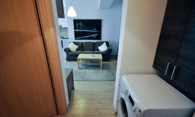 Unirii Natiunile Unite Apartament 2 camere Bloc Nou Parcare Balcon