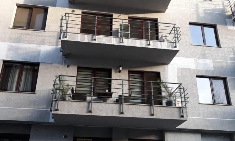 Unirii Natiunile Unite Apartament 2 camere Bloc Nou Parcare Balcon