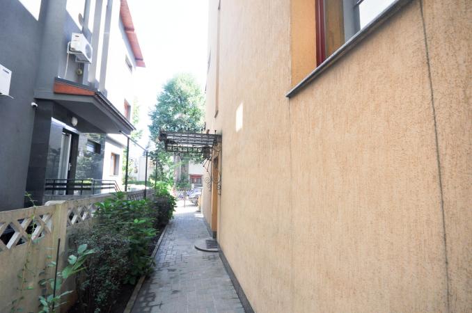 Rond Alba Iulia Bulevardul Unirii Spatiu birouri 3 camere In Vila