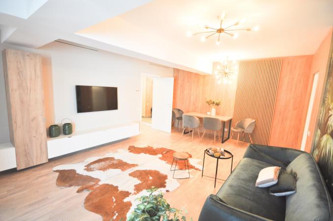 Piata Unirii Apartament de Lux 3 camere Terasa Centrala Bloc Nou