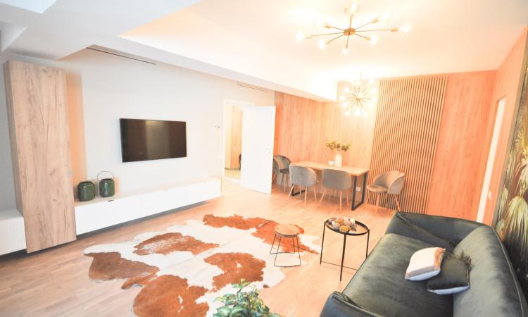 Piata Unirii Apartament de Lux 3 camere Terasa Centrala Bloc Nou