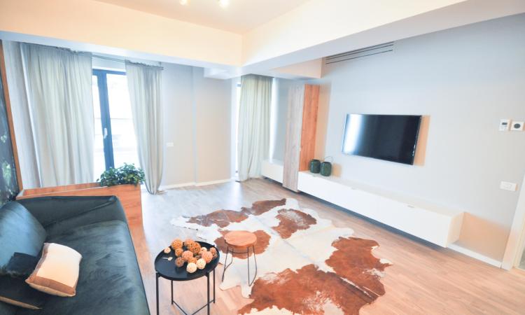Piata Unirii Apartament de Lux 3 camere Terasa Centrala Bloc Nou