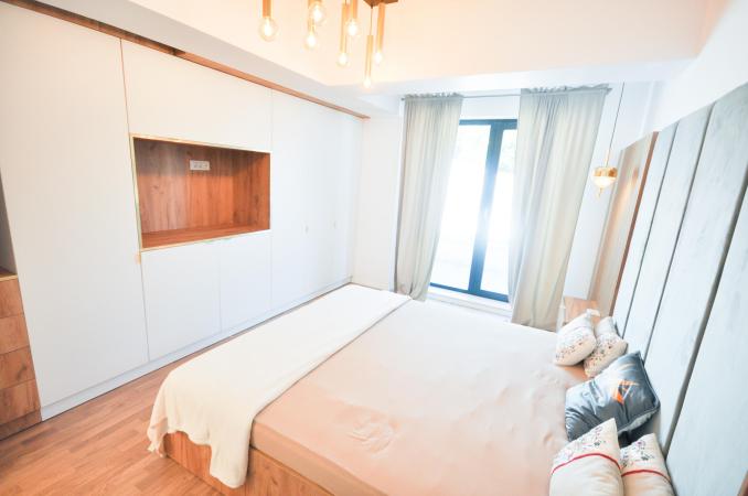 Piata Unirii Apartament de Lux 3 camere Terasa Centrala Bloc Nou