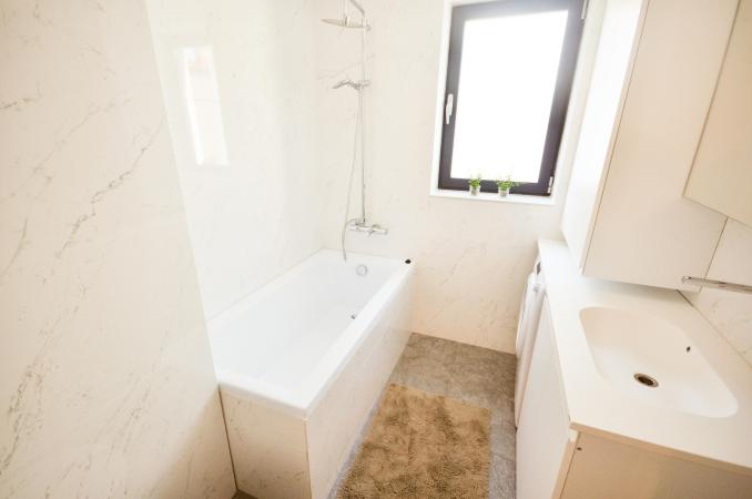 Piata Unirii Apartament de Lux 3 camere Terasa Centrala Bloc Nou