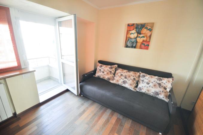 Bulevardul Unirii Rond Alba Iulia Apartament decom 3 camere 90mp