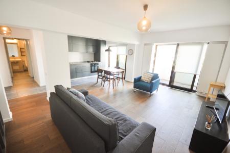 Piata Unirii metrou Apartament Decomandat 2 cam Centrala Balcon