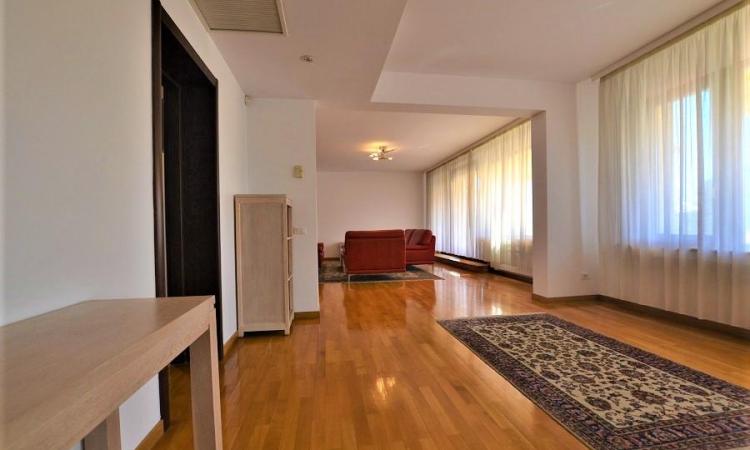 Apartament 3 Camere LUX Primaverii-Uruguay-Imobil 2010