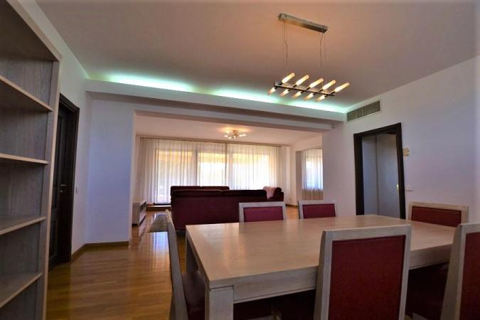 Apartament 3 Camere LUX Primaverii-Uruguay-Imobil 2010