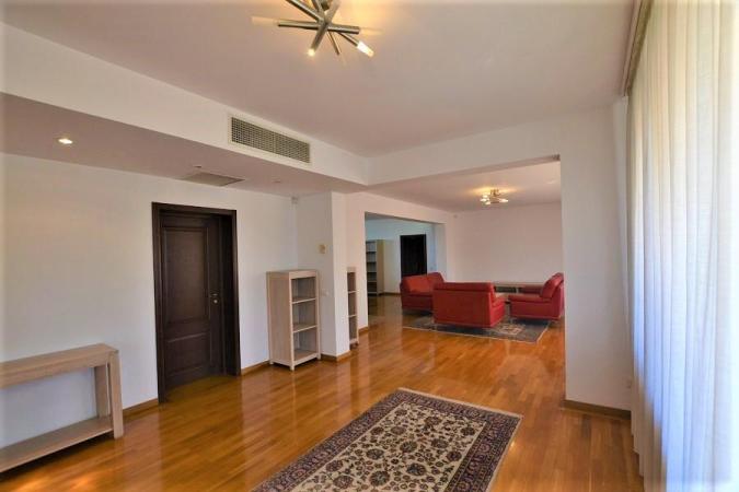 Apartament 3 Camere LUX Primaverii-Uruguay-Imobil 2010