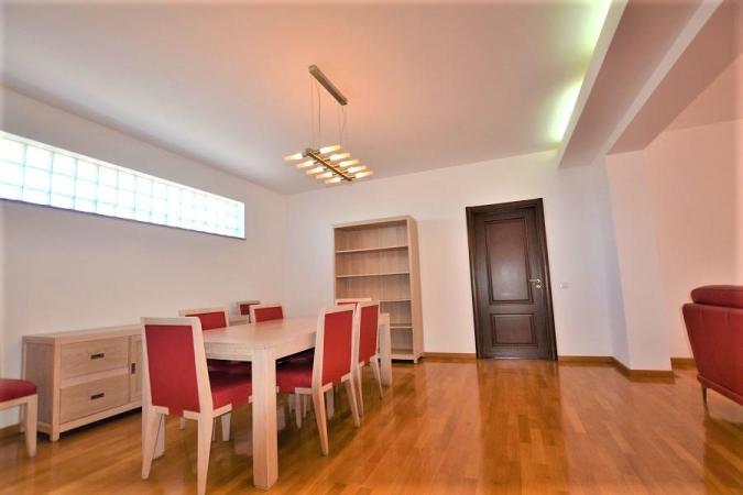 Apartament 3 Camere LUX Primaverii-Uruguay-Imobil 2010