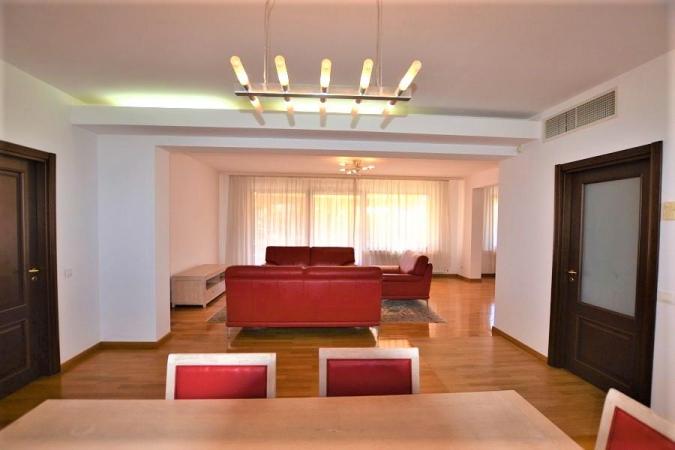 Apartament 3 Camere LUX Primaverii-Uruguay-Imobil 2010