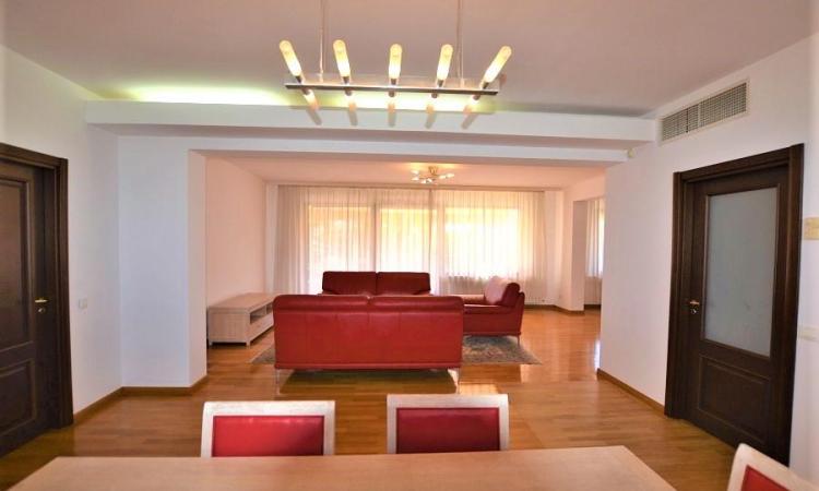Apartament 3 Camere LUX Primaverii-Uruguay-Imobil 2010