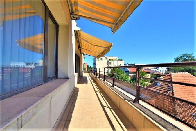 Apartament 3 Camere LUX Primaverii-Uruguay-Imobil 2010