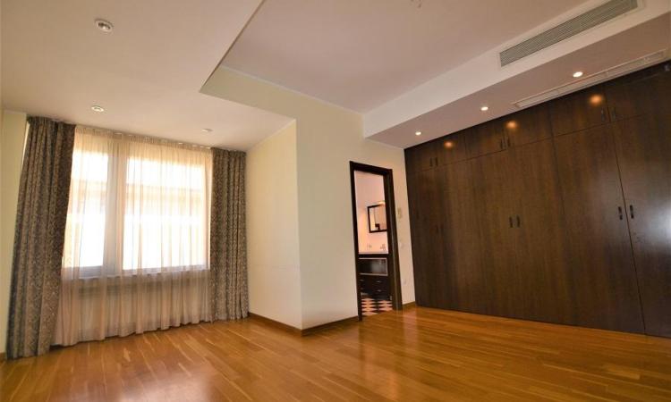 2 camere LUX 120 mp-Dorobanti Capitale Belgrad-Imobil 2008
