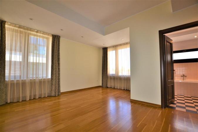 2 camere LUX 120 mp-Dorobanti Capitale Belgrad-Imobil 2008