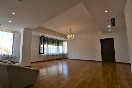 2 camere LUX 120 mp-Dorobanti Capitale Belgrad-Imobil 2008