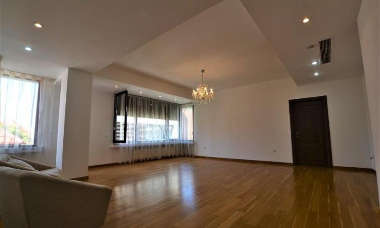 2 camere LUX 120 mp-Dorobanti Capitale Belgrad-Imobil 2008