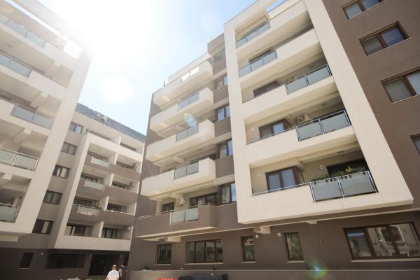 2 camere - 63mp si terasa 13 mp + parcare subterana - Unirii