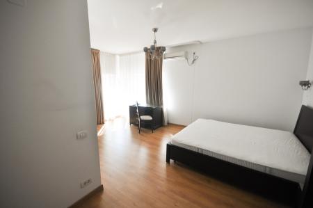 Unirii Coposu Calarasilor Apartament 3 camere Bloc Nou Centrala