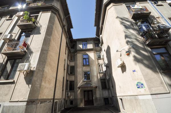 Dacia Eminescu Apartament 3 camere Nemobilat 70mp