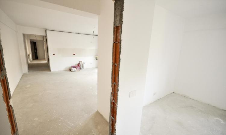 Calea Calarasilor Muncii Apart 3 cam Curte de 112mp Comision 0