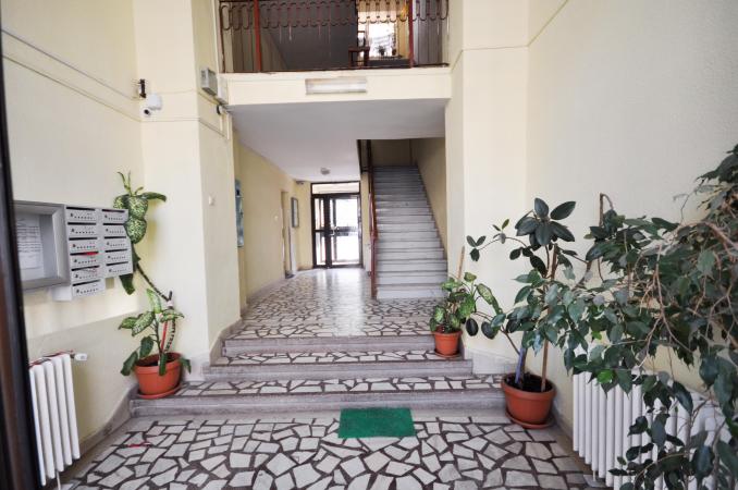 Bulevardul Decebal Alba Iulia Muncii Apartament decom 4 camere