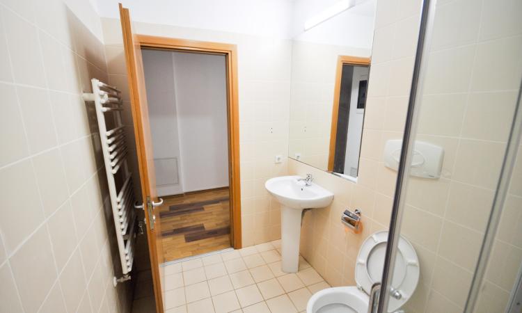 Unirii Coposu Calea Calarasilor Apartament 3 camere 76mp