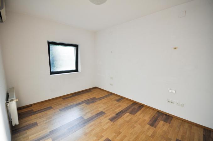 Unirii Coposu Calea Calarasilor Apartament 3 camere 76mp