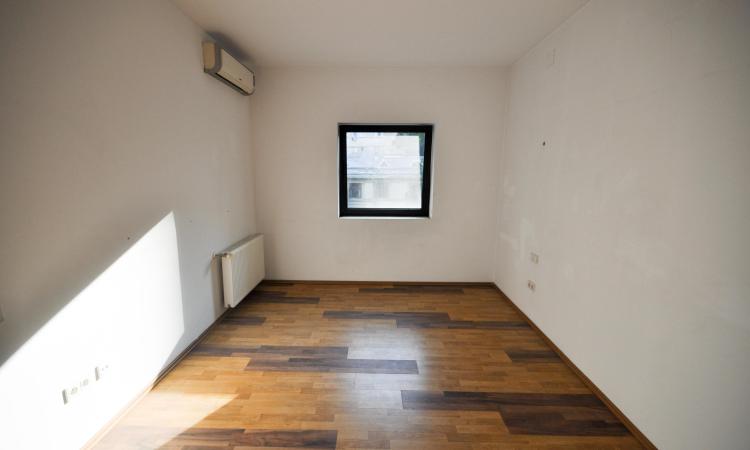 Unirii Coposu Calea Calarasilor Apartament 3 camere 76mp