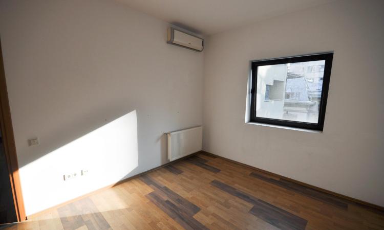 Unirii Coposu Calea Calarasilor Apartament 3 camere 76mp