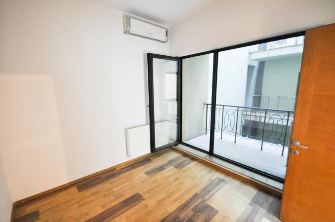 Unirii Coposu Calea Calarasilor Apartament 3 camere 76mp