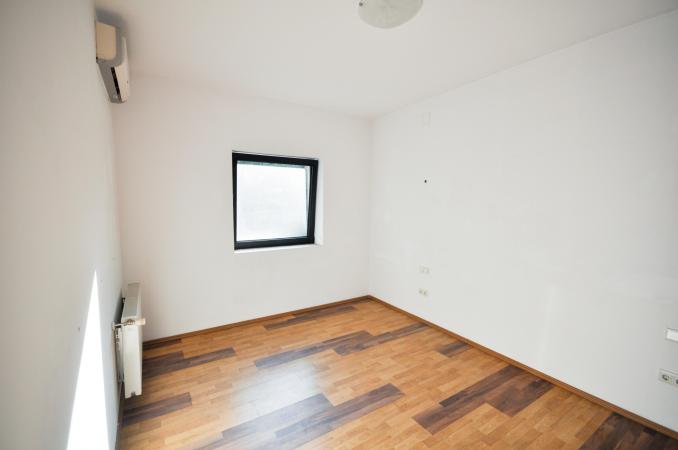 Unirii Coposu Calea Calarasilor Apartament 3 camere 76mp