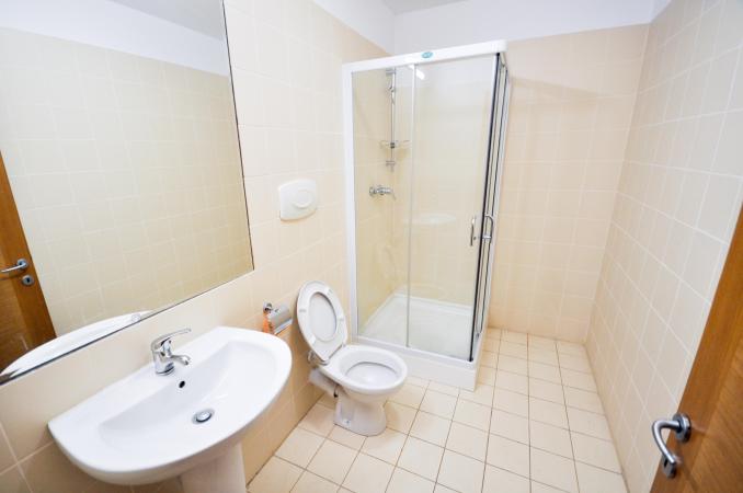 Unirii Coposu Calea Calarasilor Apartament 3 camere 76mp